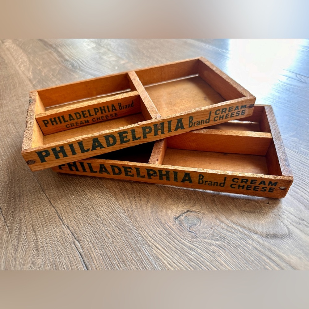 Set of Vintage Wooden Philadelphia Cream Cheese Trays, Kraft Foods, Chicago